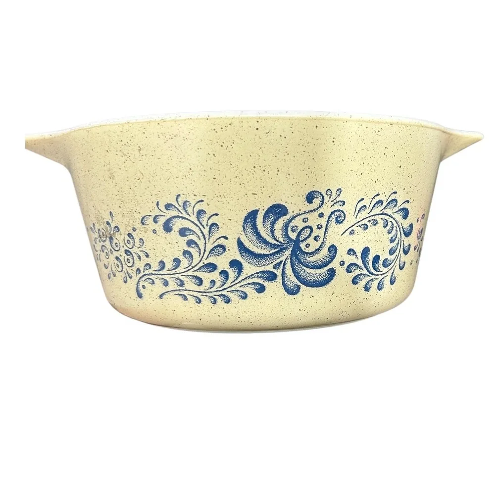 Pyrex Homestead 474-B Casserole Dish Vintage Blue Floral Speckled Beige 1.5 QT